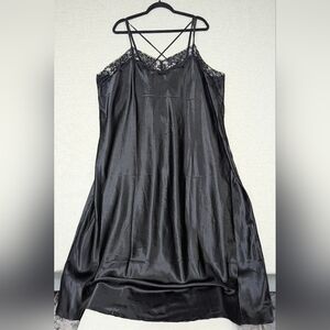 Amoureuse Black Satin & Lace Lingerie Chemise Nightgown - Plus Size 26/28 2X